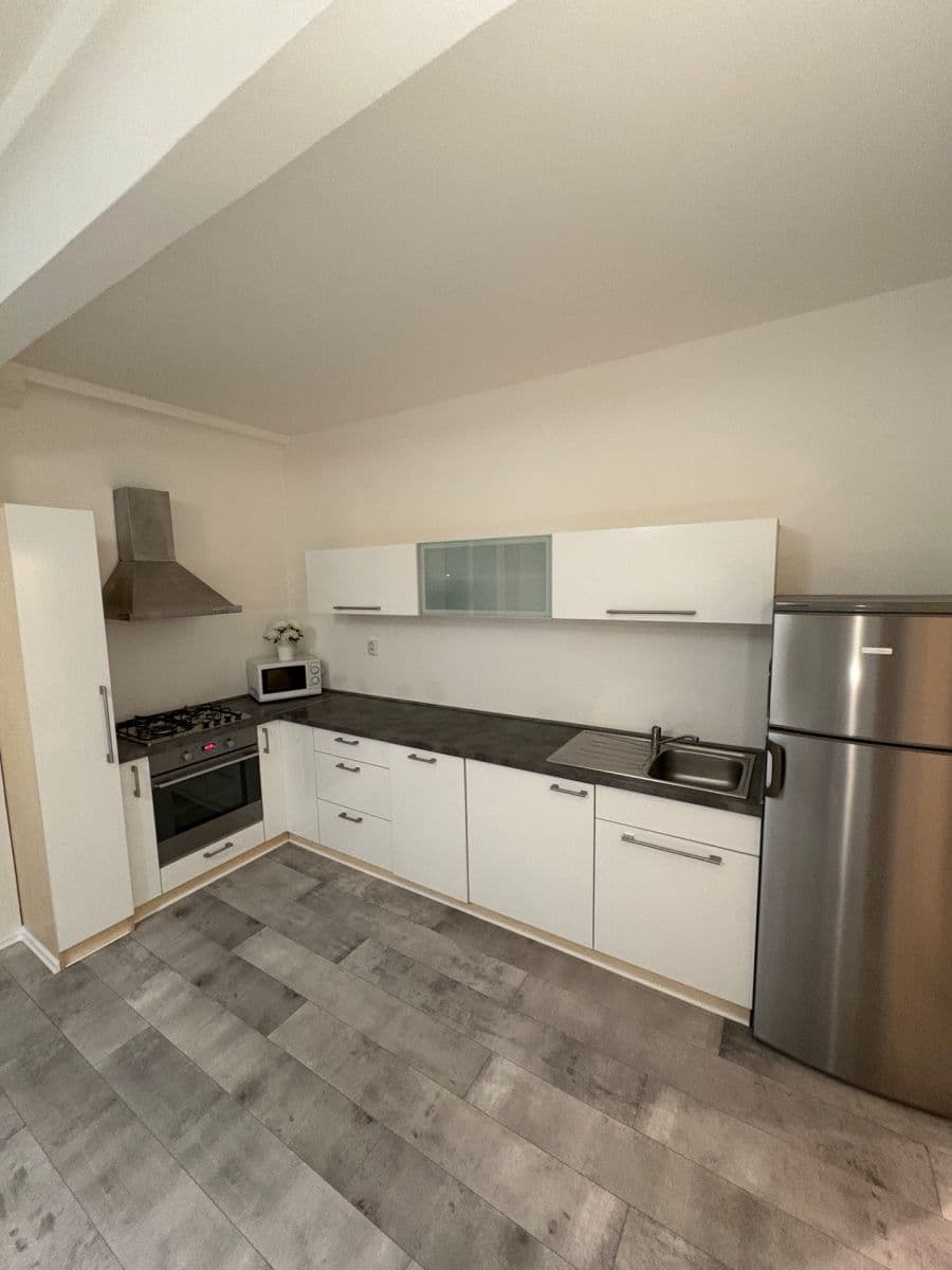 2 bedroom flat to rent, 44 m², Zálužická, Ružinov, Bratislavský Region 2 bedroom flat to rent, 44 m², Zálužická, Ružinov, Bratislavský Region