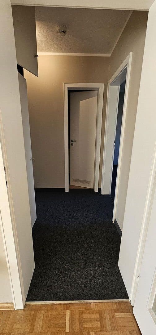 4 bedroom flat to rent, 93 m², Planegg, Bavaria 4 bedroom flat to rent, 93 m², Planegg, Bavaria