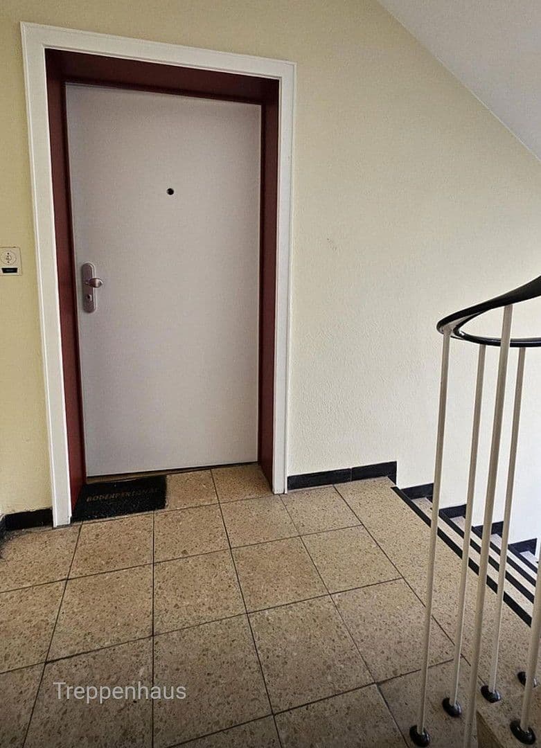 4 bedroom flat to rent, 93 m², Planegg, Bavaria 4 bedroom flat to rent, 93 m², Planegg, Bavaria