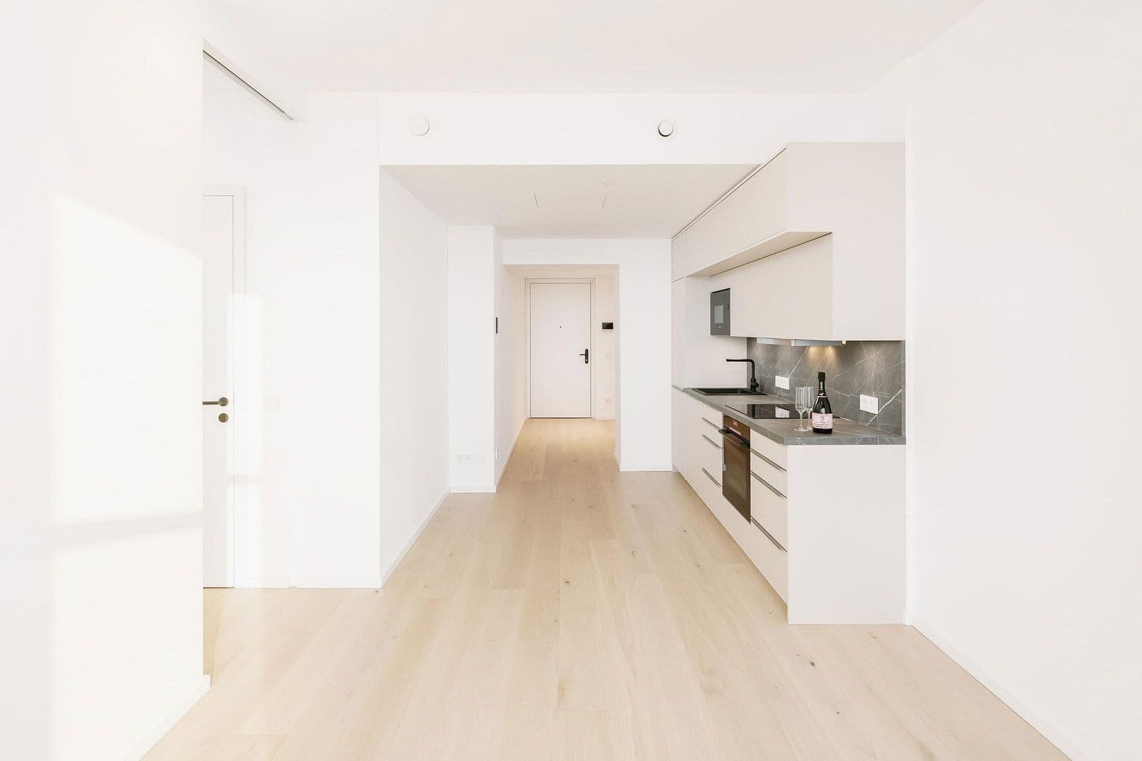 2 bedroom flat to rent, 39 m², Wagramer Straße 2, wien, Vienna 2 bedroom flat to rent, 39 m², Wagramer Straße 2, wien, Vienna