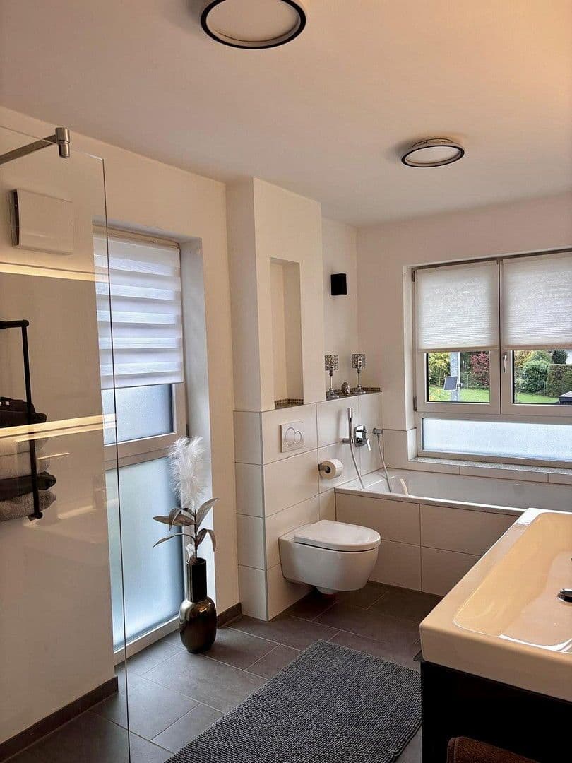 house to rent, 140 m², Neunkirchen-Seelscheid, North Rhine-Westphalia house to rent, 140 m², Neunkirchen-Seelscheid, North Rhine-Westphalia