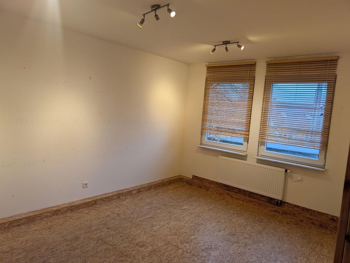 office to rent, 436 m², Engelsdorfer Str. 373, Leipzig, Saxony office to rent, 436 m², Engelsdorfer Str. 373, Leipzig, Saxony