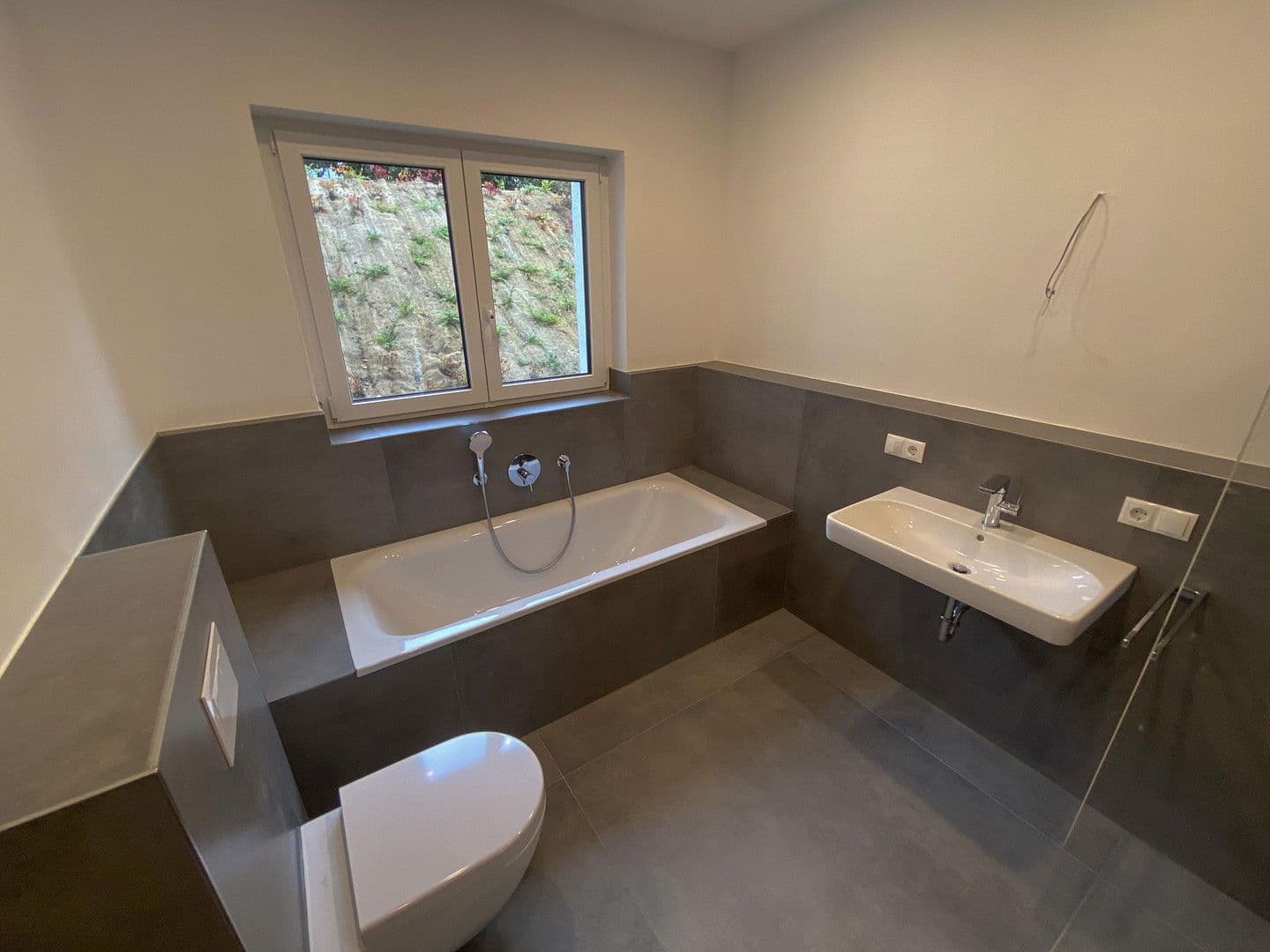 3 bedroom with open-plan kitchen flat to rent, 175 m², Koblenz, Rhineland-Palatinate 3 bedroom with open-plan kitchen flat to rent, 175 m², Koblenz, Rhineland-Palatinate