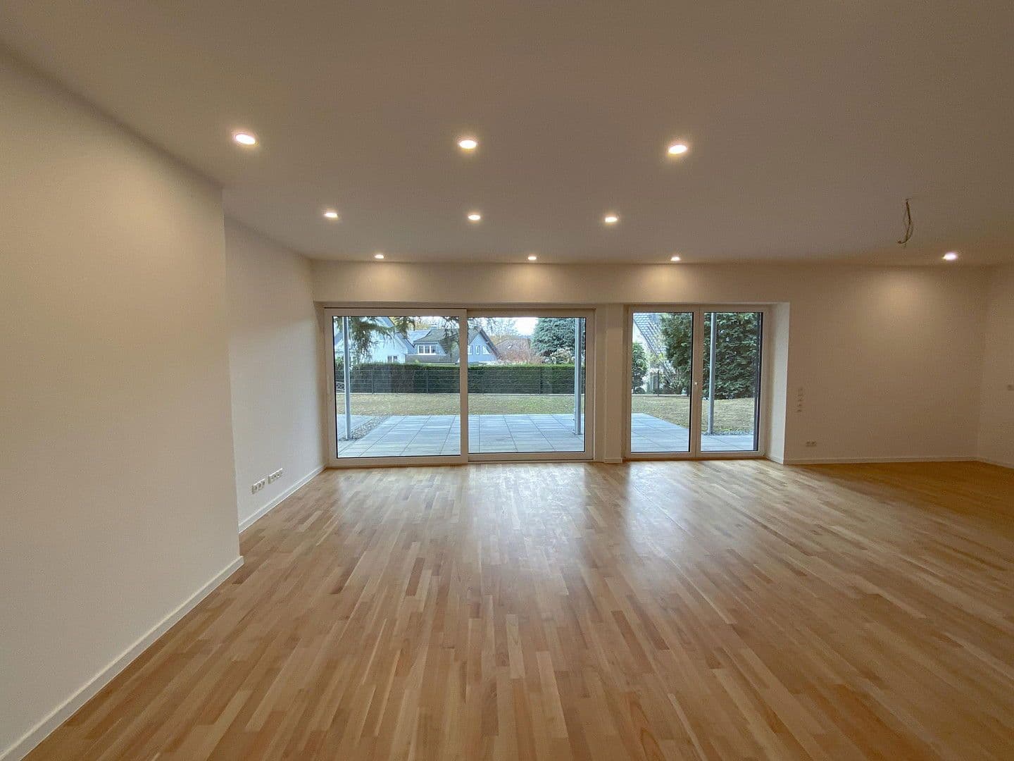 3 bedroom with open-plan kitchen flat to rent, 175 m², Koblenz, Rhineland-Palatinate 3 bedroom with open-plan kitchen flat to rent, 175 m², Koblenz, Rhineland-Palatinate