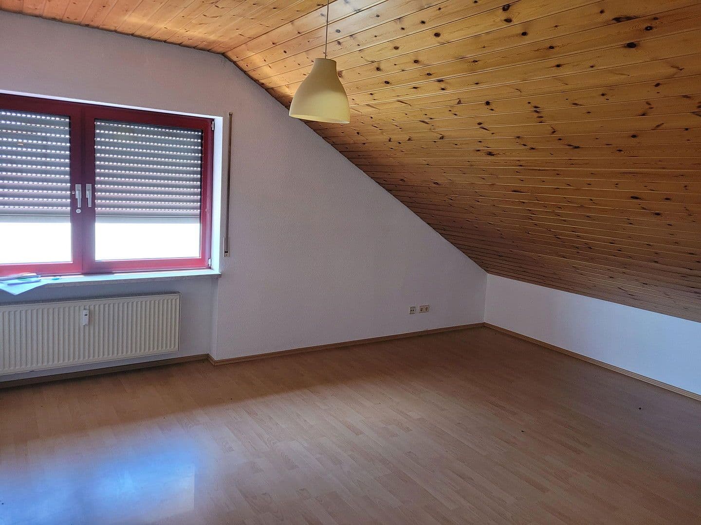 Studio flat to rent, 35 m², Merzig, Saarland Studio flat to rent, 35 m², Merzig, Saarland