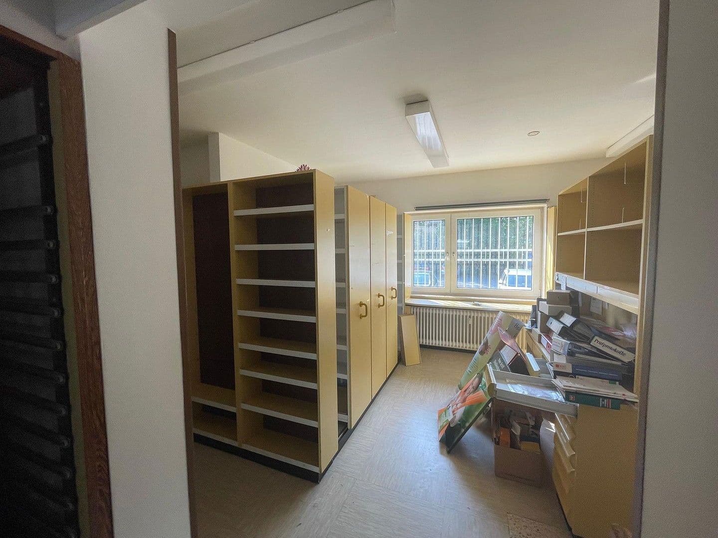 office to rent, 152 m², Godesberger Str. 9, Königswinter, North Rhine-Westphalia office to rent, 152 m², Godesberger Str. 9, Königswinter, North Rhine-Westphalia