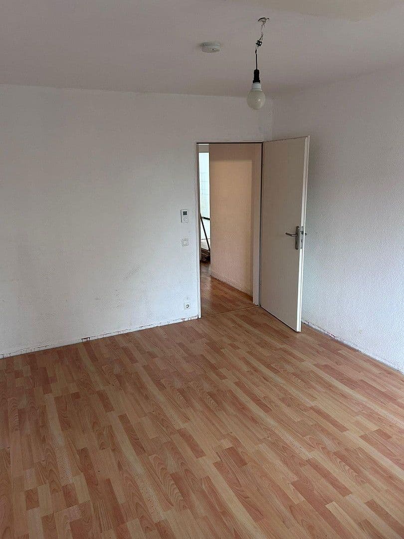 2 bedroom with open-plan kitchen flat to rent, 83 m², Borgmannshof 32, Gelsenkirchen, North Rhine-Westphalia 2 bedroom with open-plan kitchen flat to rent, 83 m², Borgmannshof 32, Gelsenkirchen, North Rhine-Westphalia
