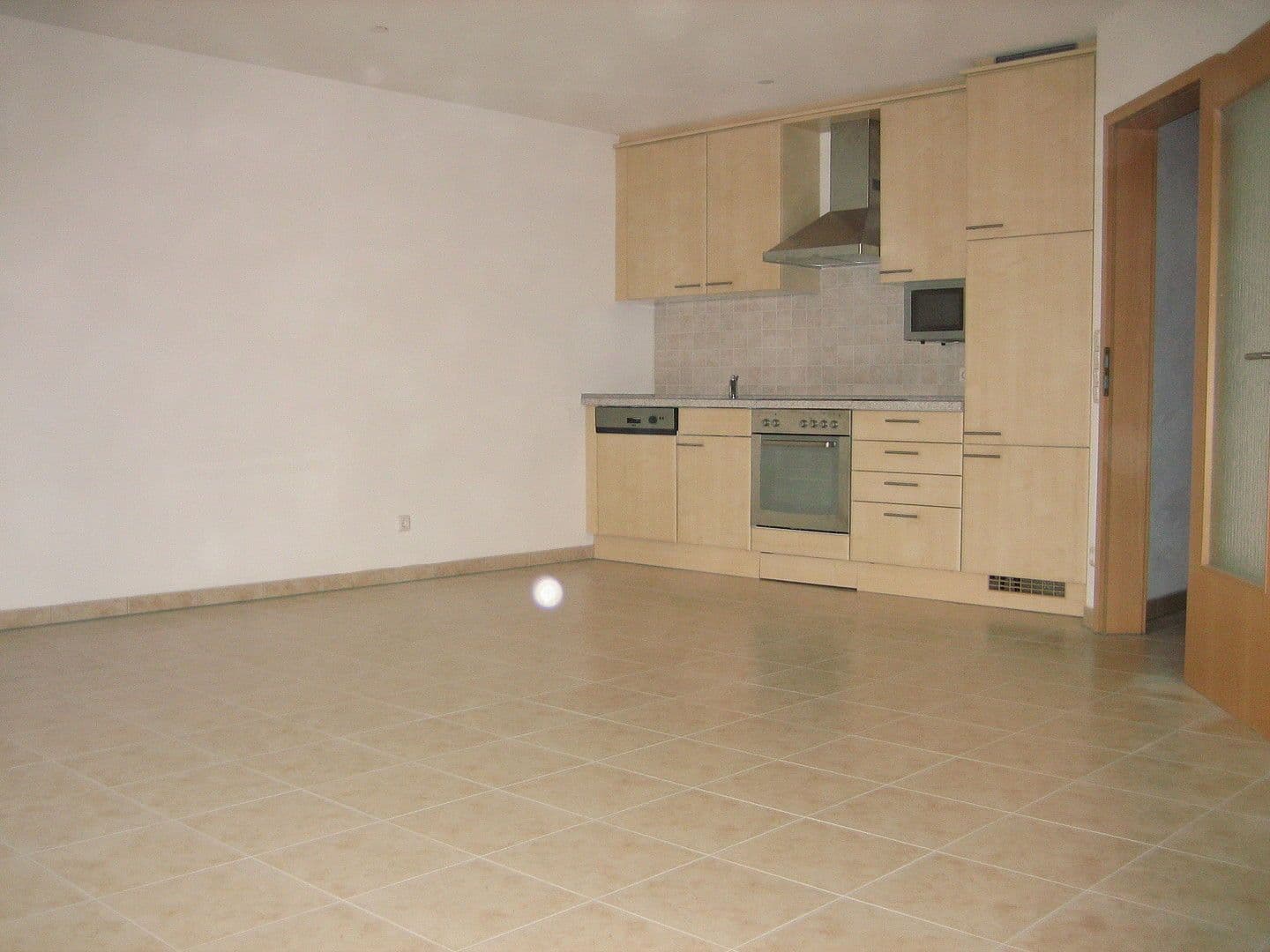 2 bedroom flat to rent, 80 m², Kissing, Bavaria 2 bedroom flat to rent, 80 m², Kissing, Bavaria