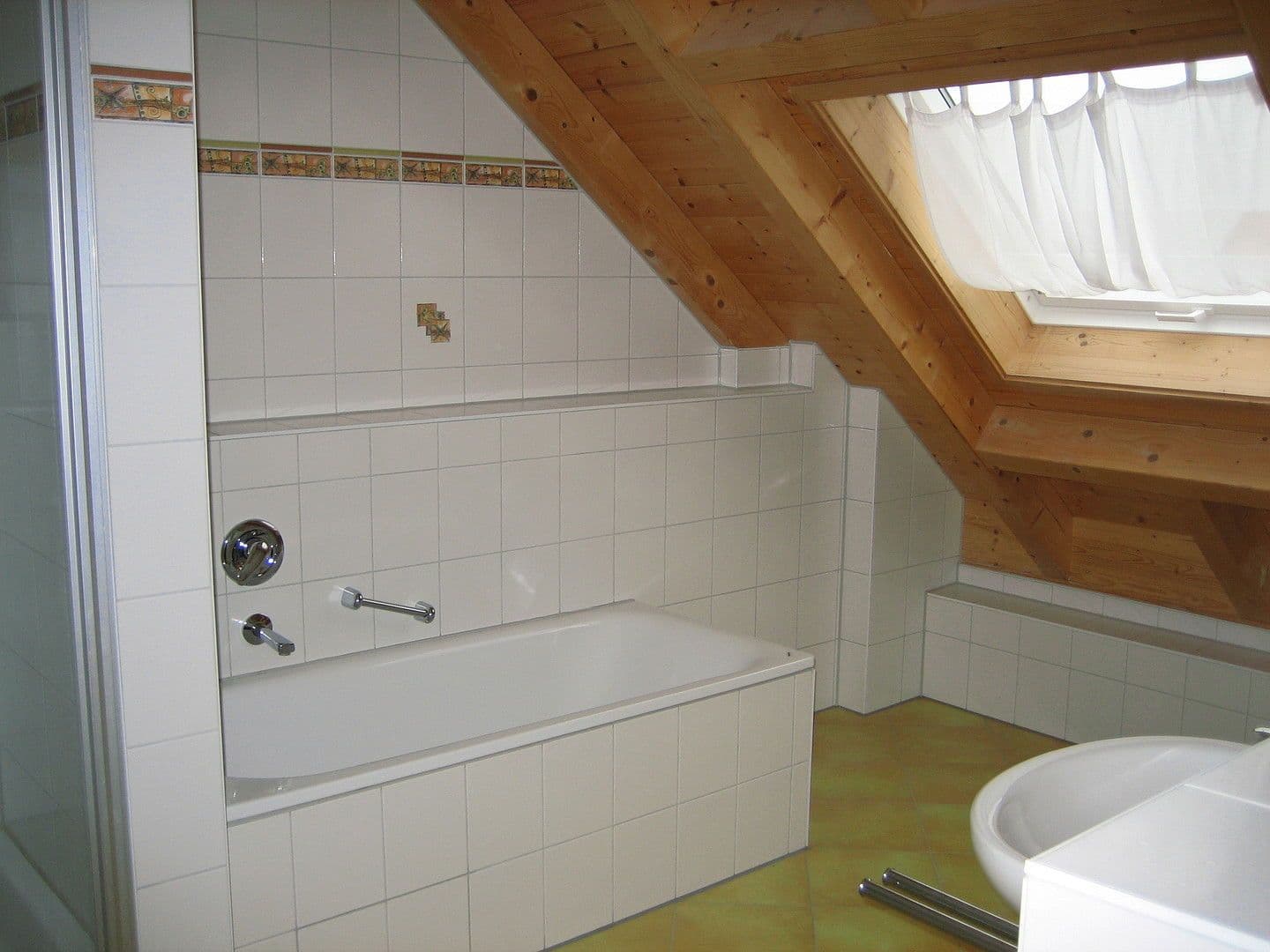 2 bedroom flat to rent, 80 m², Kissing, Bavaria 2 bedroom flat to rent, 80 m², Kissing, Bavaria