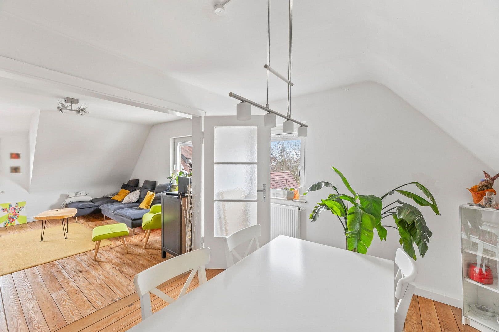 3 bedroom with open-plan kitchen flat for sale, 83 m², Leonberg, Baden-Württemberg 3 bedroom with open-plan kitchen flat for sale, 83 m², Leonberg, Baden-Württemberg