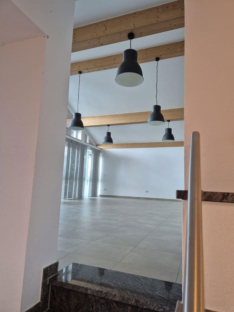 office to rent, 150 m², Schwindegg, Bavaria office to rent, 150 m², Schwindegg, Bavaria