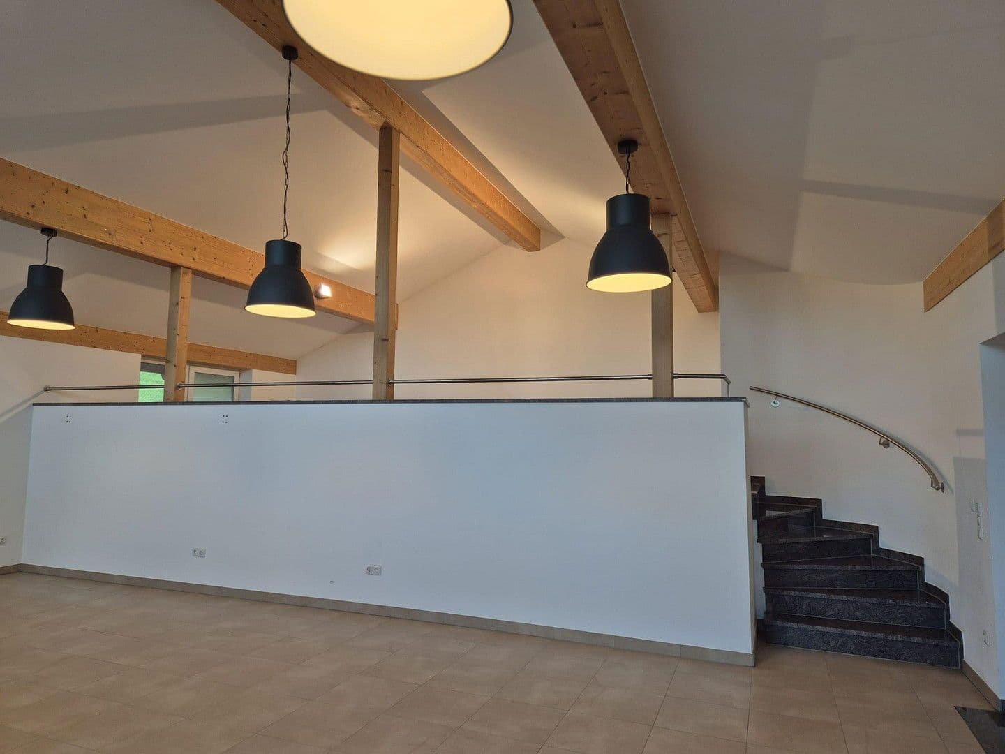 office to rent, 150 m², Schwindegg, Bavaria office to rent, 150 m², Schwindegg, Bavaria