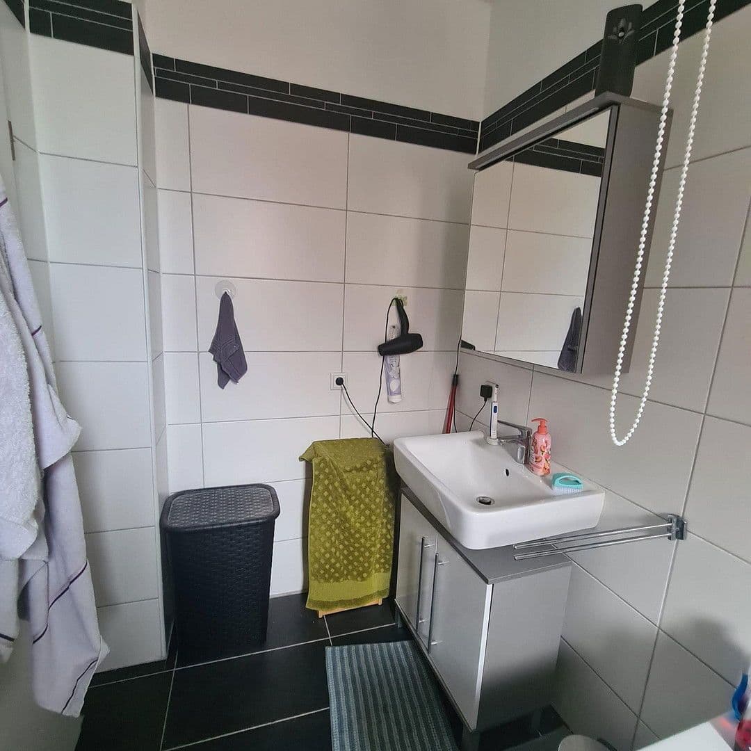 house to rent, 260 m², Herrmann Rinne Str. 34, Duisburg, North Rhine-Westphalia house to rent, 260 m², Herrmann Rinne Str. 34, Duisburg, North Rhine-Westphalia