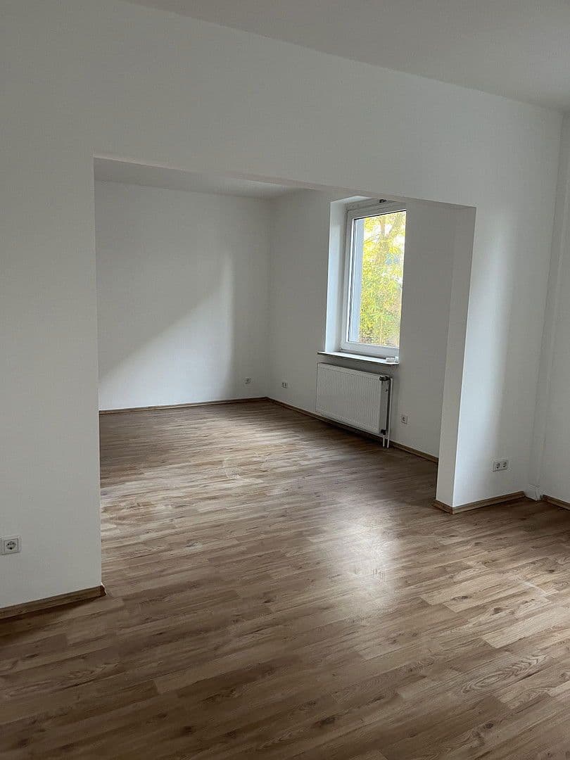 house to rent, 260 m², Herrmann Rinne Str. 34, Duisburg, North Rhine-Westphalia house to rent, 260 m², Herrmann Rinne Str. 34, Duisburg, North Rhine-Westphalia