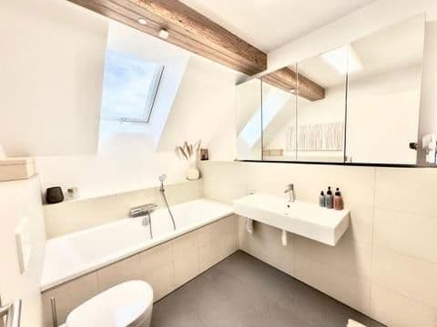 3 bedroom with open-plan kitchen flat to rent, 124 m², Hamburg, Hamburg 3 bedroom with open-plan kitchen flat to rent, 124 m², Hamburg, Hamburg