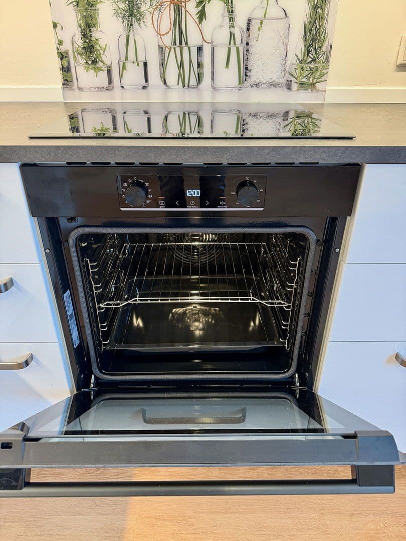 2 bedroom with open-plan kitchen flat to rent, 82 m², Hammer Straße 68, Bochum, North Rhine-Westphalia 2 bedroom with open-plan kitchen flat to rent, 82 m², Hammer Straße 68, Bochum, North Rhine-Westphalia