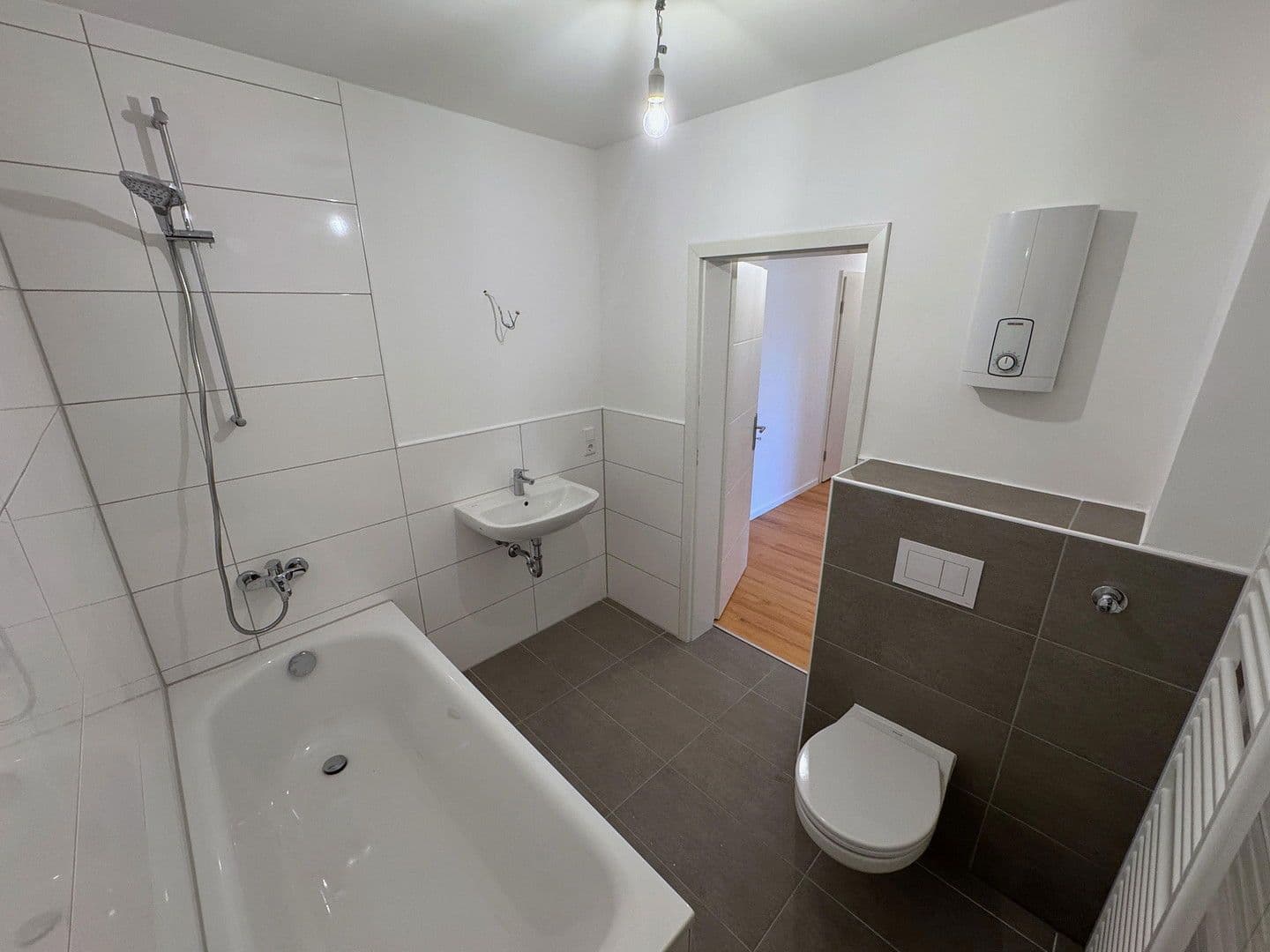 2 bedroom with open-plan kitchen flat to rent, 82 m², Hammer Straße 68, Bochum, North Rhine-Westphalia 2 bedroom with open-plan kitchen flat to rent, 82 m², Hammer Straße 68, Bochum, North Rhine-Westphalia