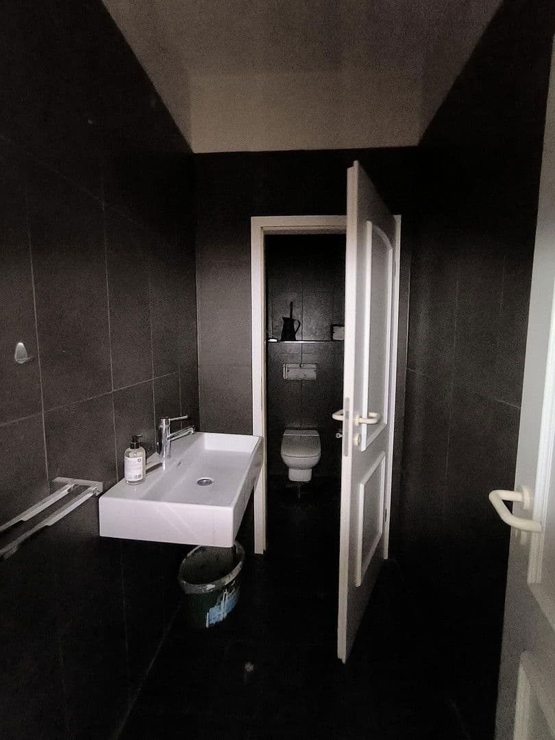 non-residential property to rent, 9 m², Hegelstraße 19, Magdeburg, Saxony-Anhalt non-residential property to rent, 9 m², Hegelstraße 19, Magdeburg, Saxony-Anhalt