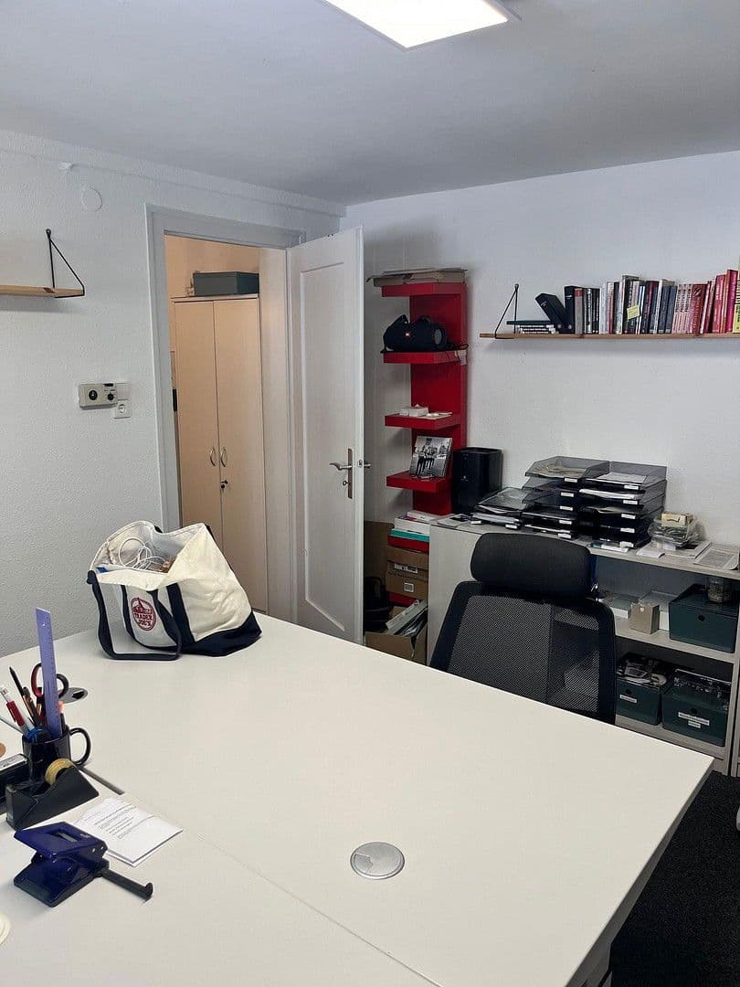 office to rent, 50 m², Schützenstraße 11, Stuttgart, Baden-Württemberg office to rent, 50 m², Schützenstraße 11, Stuttgart, Baden-Württemberg