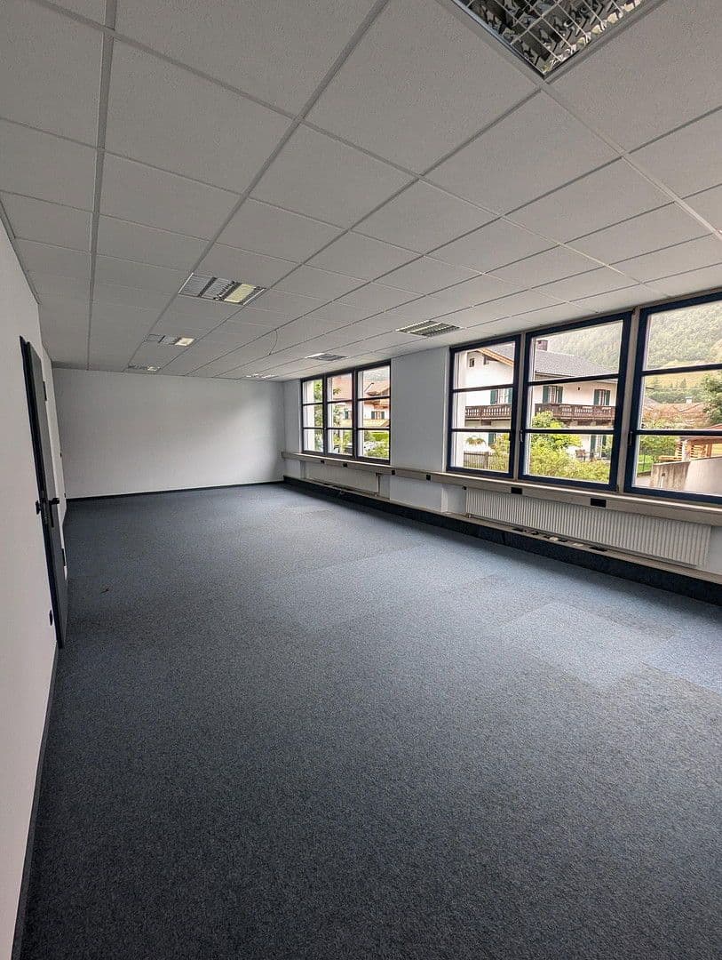 office to rent, 160 m², Mühlenweg 18, Mittenwald, Bavaria office to rent, 160 m², Mühlenweg 18, Mittenwald, Bavaria