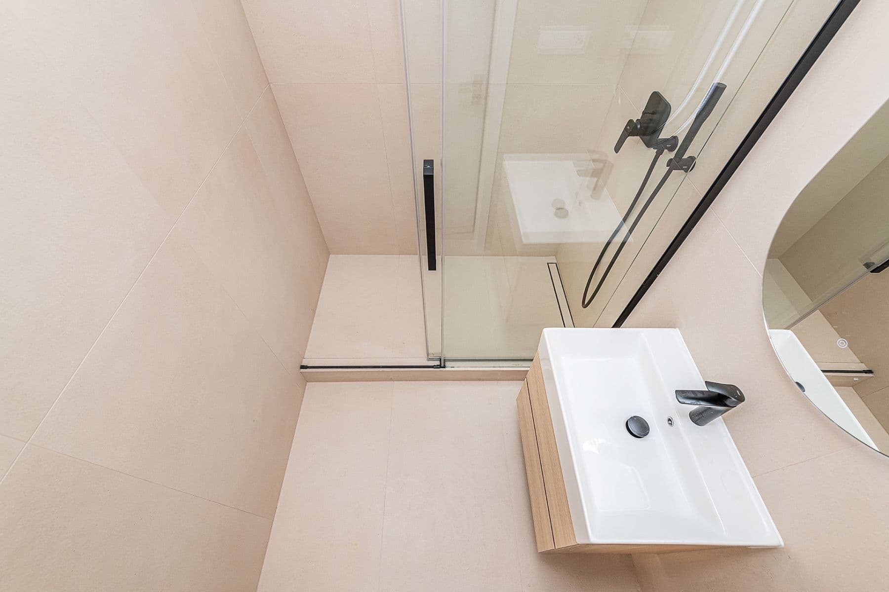 4 bedroom with open-plan kitchen flat for sale, 88 m², Feřtekova, Prague, Prague 4 bedroom with open-plan kitchen flat for sale, 88 m², Feřtekova, Prague, Prague