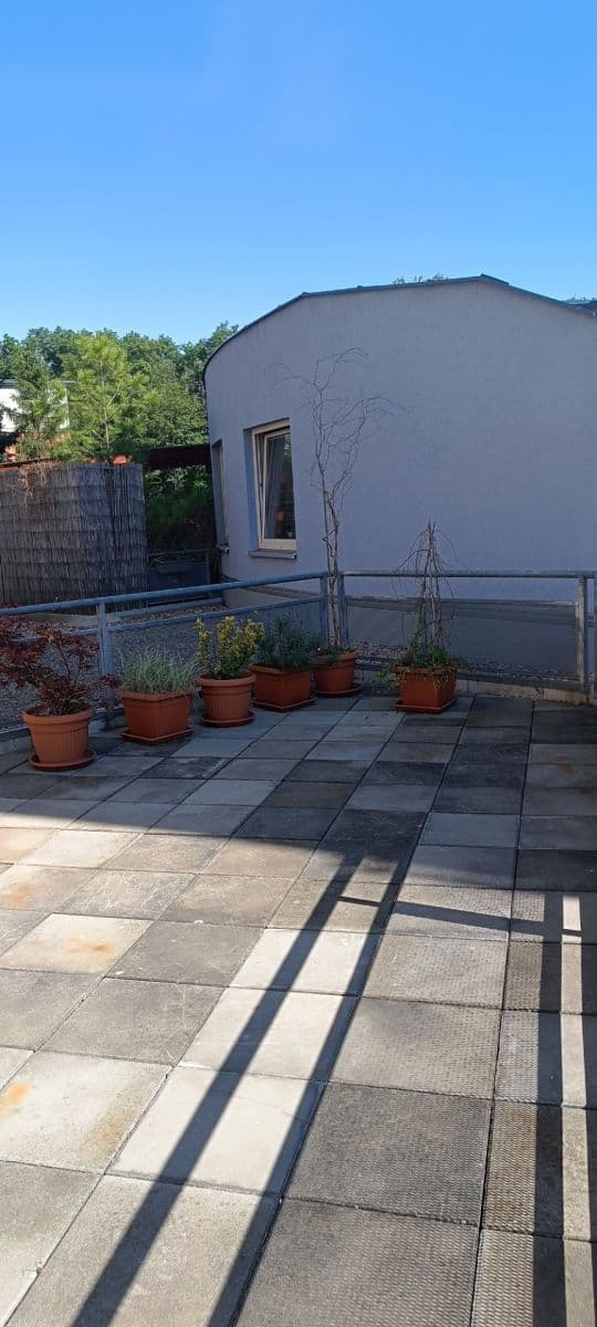 Studio flat to rent, 36 m², Kudrnova, Prague, Prague Studio flat to rent, 36 m², Kudrnova, Prague, Prague