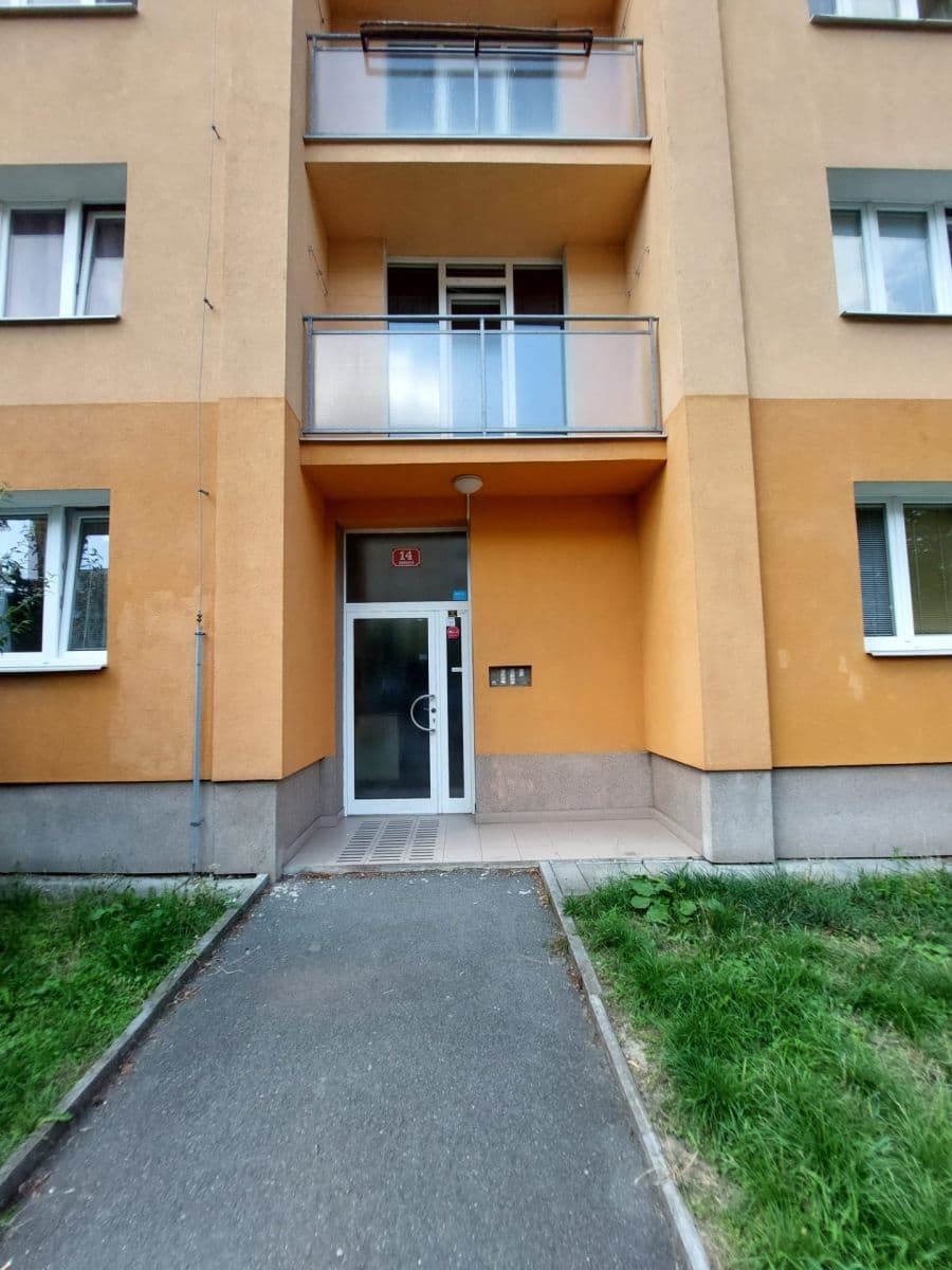 1 bedroom flat to rent, 42 m², Smrková, Plzeň, Plzeňský Region 1 bedroom flat to rent, 42 m², Smrková, Plzeň, Plzeňský Region