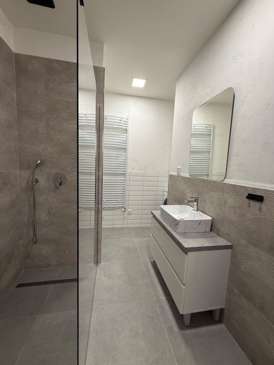 1 bedroom with open-plan kitchen flat to rent, 34 m², Hornická, Hlučín, Moravskoslezský Region 1 bedroom with open-plan kitchen flat to rent, 34 m², Hornická, Hlučín, Moravskoslezský Region