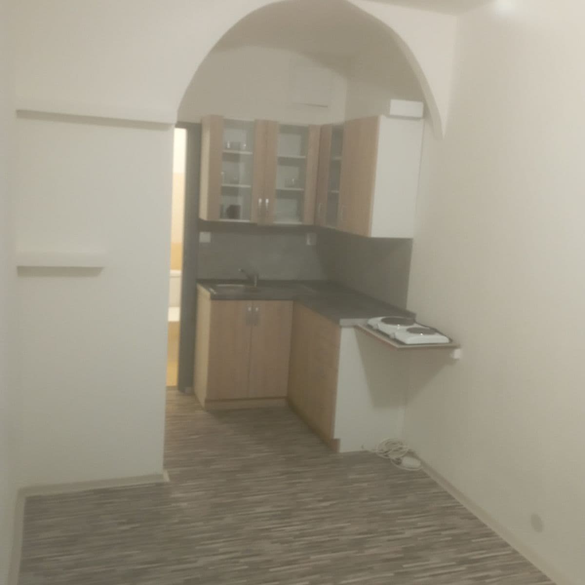 non-residential property to rent, 15 m², Moldavská, Brno, Jihomoravský Region non-residential property to rent, 15 m², Moldavská, Brno, Jihomoravský Region