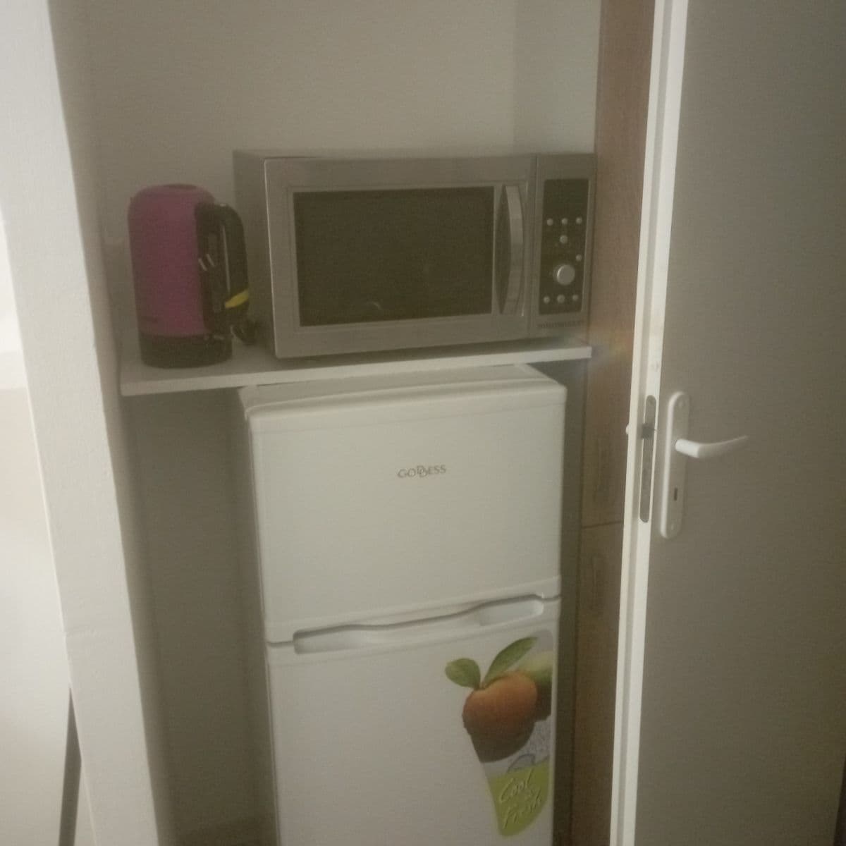 non-residential property to rent, 15 m², Moldavská, Brno, Jihomoravský Region non-residential property to rent, 15 m², Moldavská, Brno, Jihomoravský Region