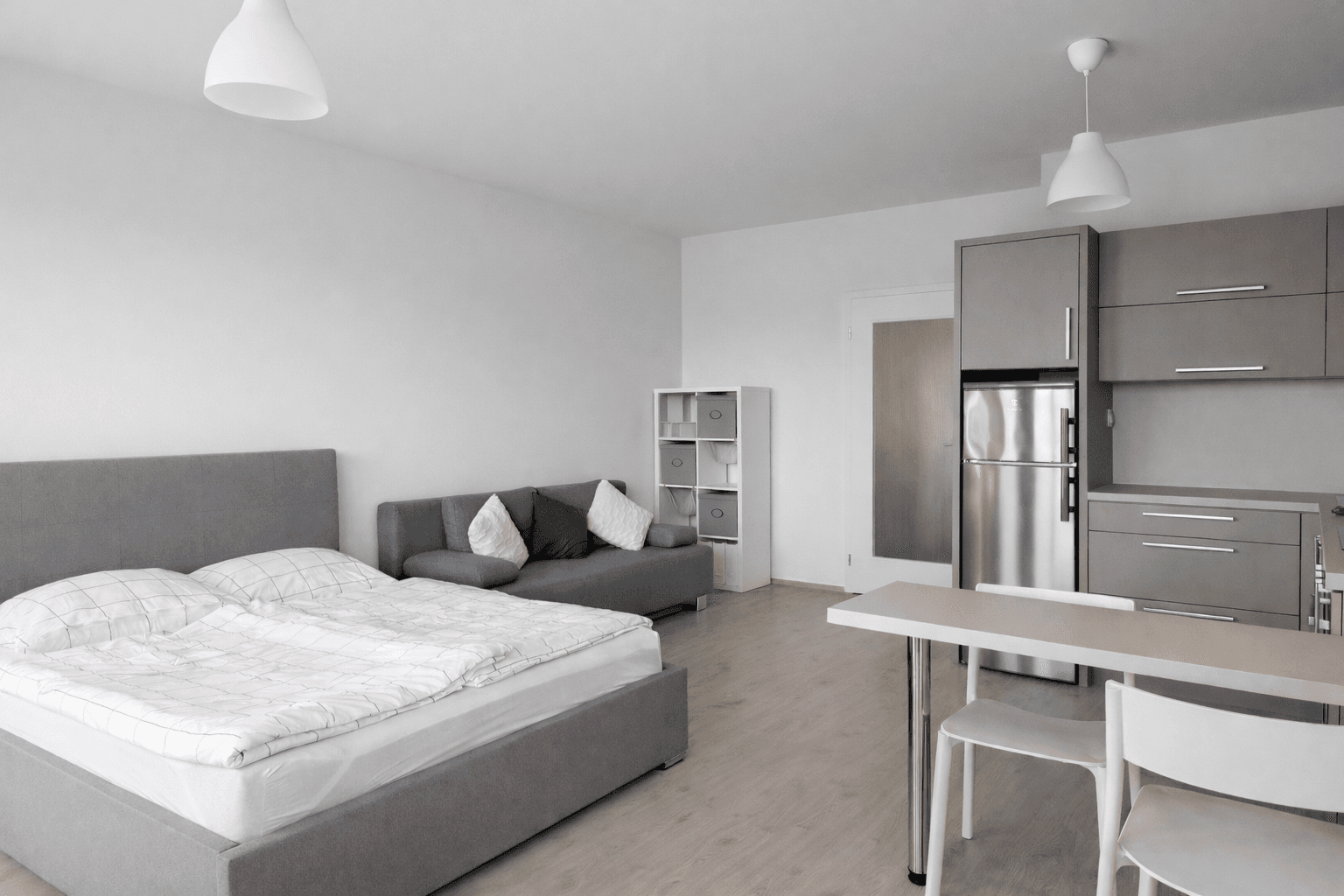 Studio flat to rent, 42 m², Škrábkových, Prague, Prague Studio flat to rent, 42 m², Škrábkových, Prague, Prague