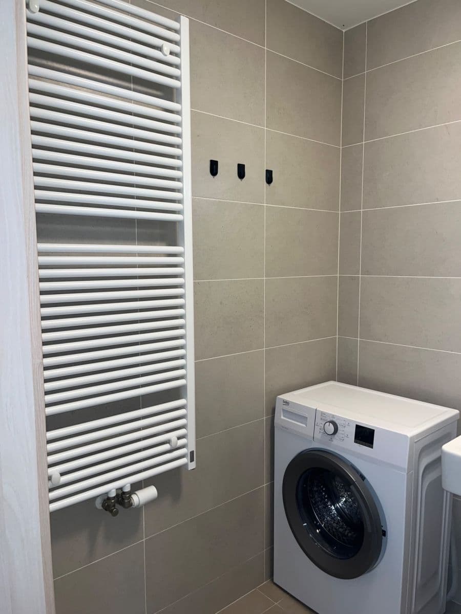 2 bedroom with open-plan kitchen flat to rent, 76 m², Bolevecká, Prague, Prague 2 bedroom with open-plan kitchen flat to rent, 76 m², Bolevecká, Prague, Prague