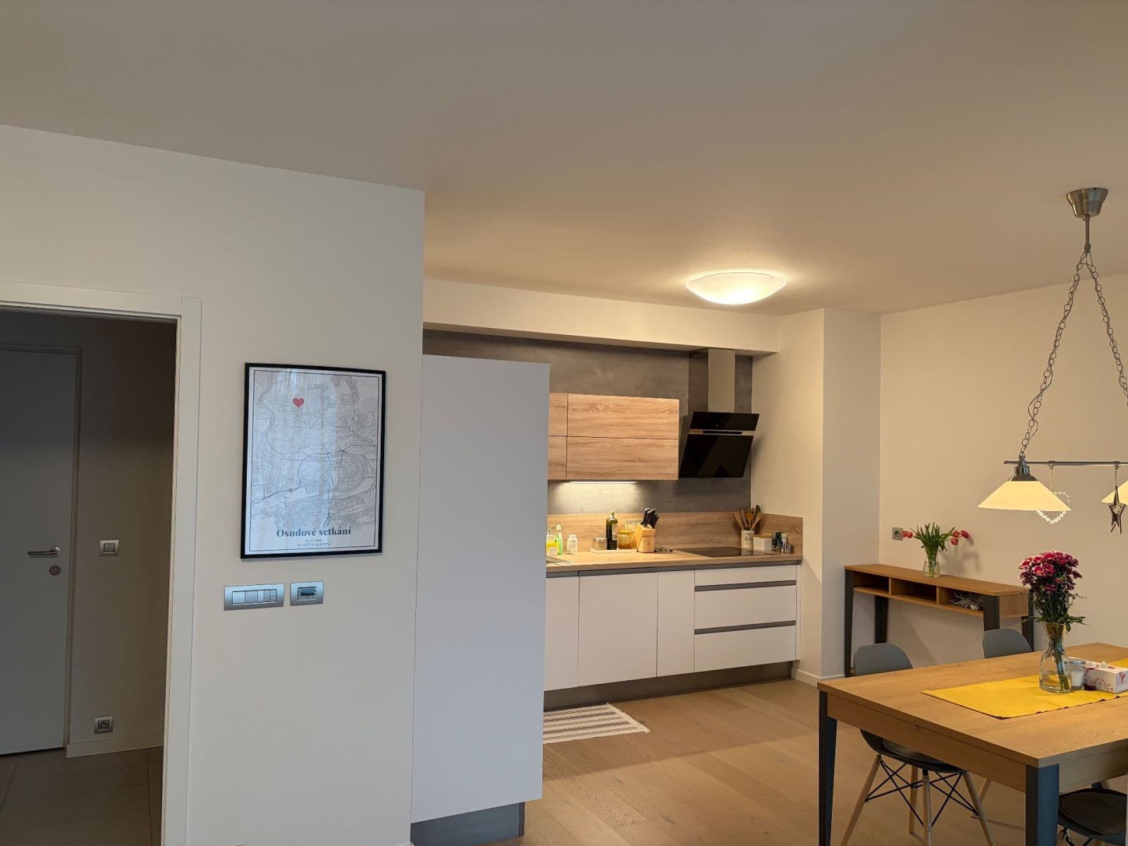 1 bedroom with open-plan kitchen flat to rent, 64 m², Menclova, Prague, Prague 1 bedroom with open-plan kitchen flat to rent, 64 m², Menclova, Prague, Prague