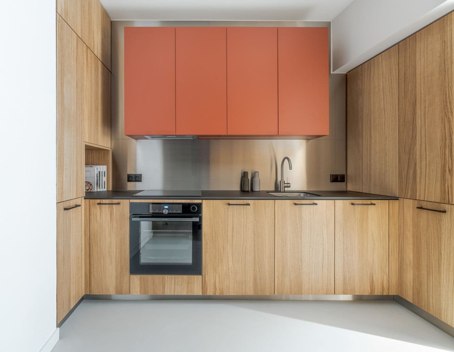 1 bedroom with open-plan kitchen flat to rent, 48 m², Přemyslovská, Prague, Prague 1 bedroom with open-plan kitchen flat to rent, 48 m², Přemyslovská, Prague, Prague