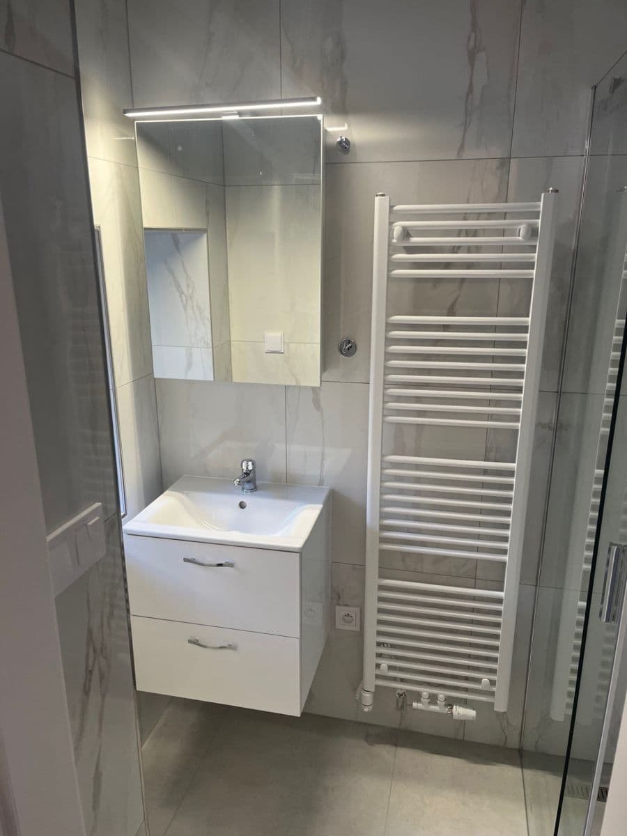 1 bedroom flat to rent, 40 m², Pod Kavalírkou, Prague, Prague 1 bedroom flat to rent, 40 m², Pod Kavalírkou, Prague, Prague