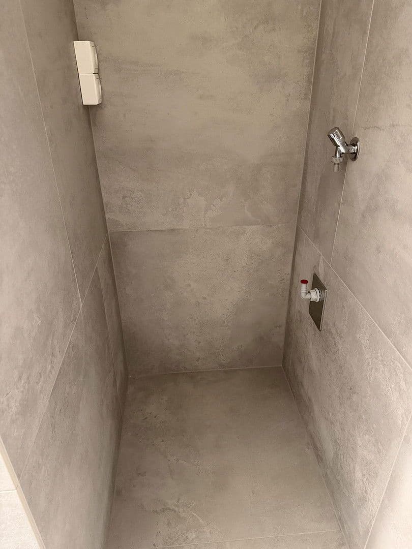 3 bedroom flat to rent, 97 m², Ziegeleiweg 20, Köln, North Rhine-Westphalia 3 bedroom flat to rent, 97 m², Ziegeleiweg 20, Köln, North Rhine-Westphalia