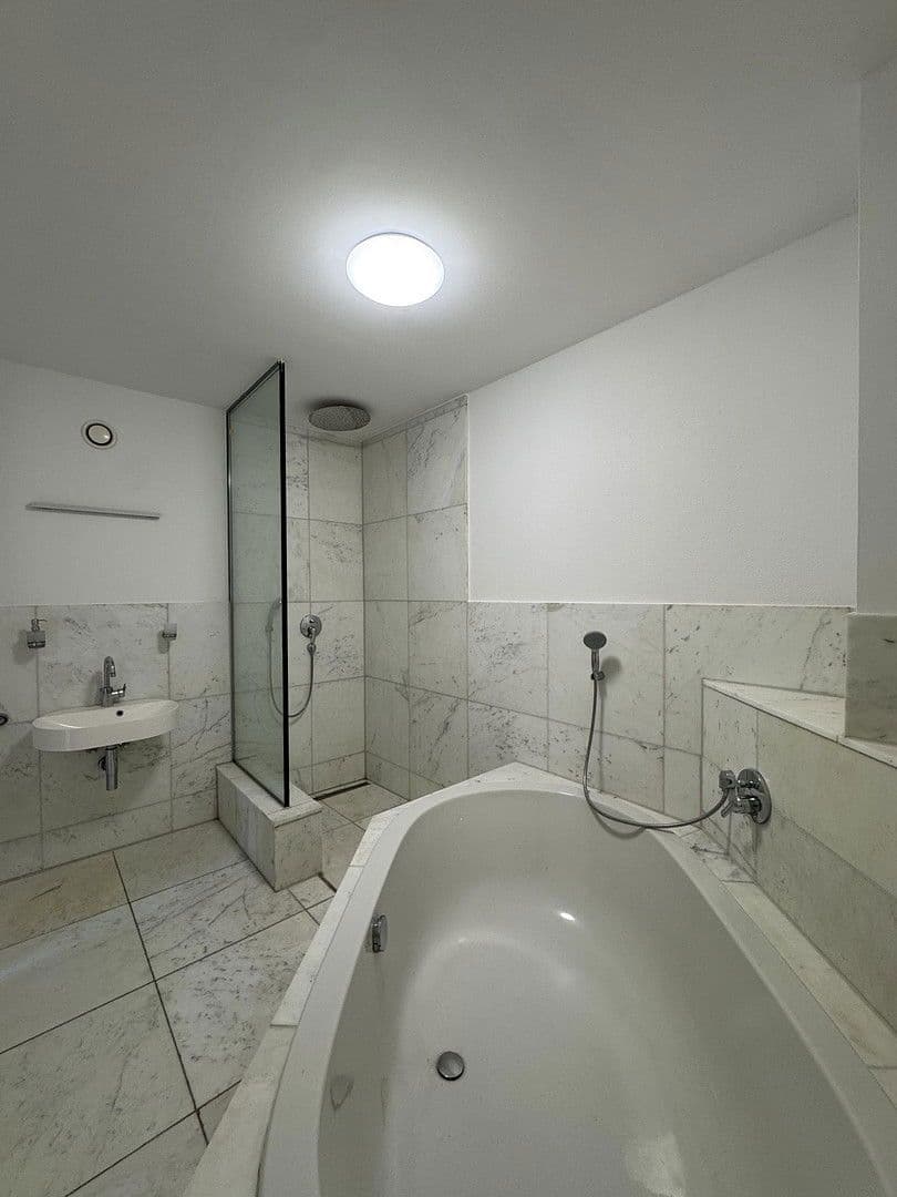 office for sale, 315 m², Münchener Straße 113, Ingolstadt, Bavaria office for sale, 315 m², Münchener Straße 113, Ingolstadt, Bavaria