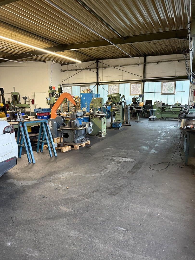 non-residential property to rent, 1,248 m², Oberste Kamp 7, Velbert, North Rhine-Westphalia non-residential property to rent, 1,248 m², Oberste Kamp 7, Velbert, North Rhine-Westphalia