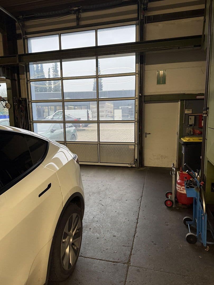 non-residential property to rent, 1,248 m², Oberste Kamp 7, Velbert, North Rhine-Westphalia non-residential property to rent, 1,248 m², Oberste Kamp 7, Velbert, North Rhine-Westphalia