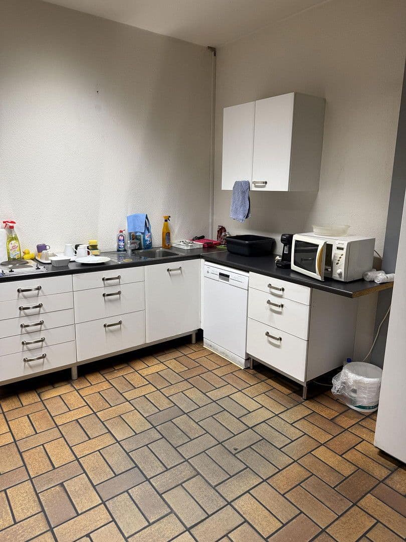 non-residential property to rent, 1,248 m², Oberste Kamp 7, Velbert, North Rhine-Westphalia non-residential property to rent, 1,248 m², Oberste Kamp 7, Velbert, North Rhine-Westphalia