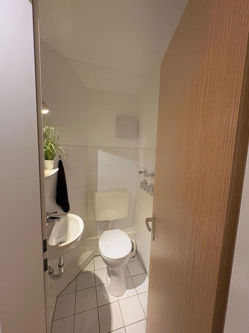 2 bedroom with open-plan kitchen flat to rent, 81 m², Sterkrader Straße 248, Dinslaken, North Rhine-Westphalia 2 bedroom with open-plan kitchen flat to rent, 81 m², Sterkrader Straße 248, Dinslaken, North Rhine-Westphalia