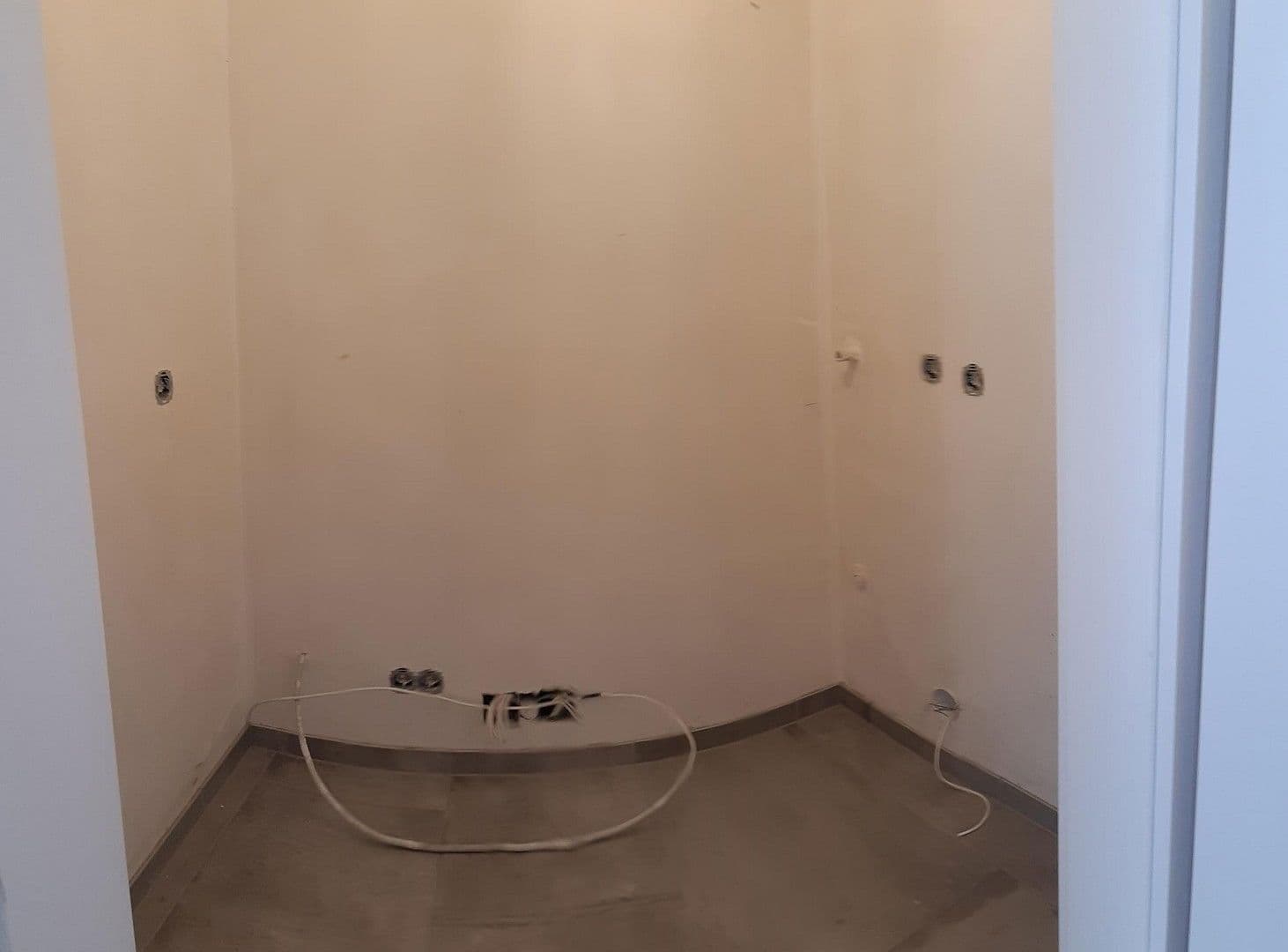 2 bedroom flat to rent, 105 m², Herzogenrath, North Rhine-Westphalia 2 bedroom flat to rent, 105 m², Herzogenrath, North Rhine-Westphalia