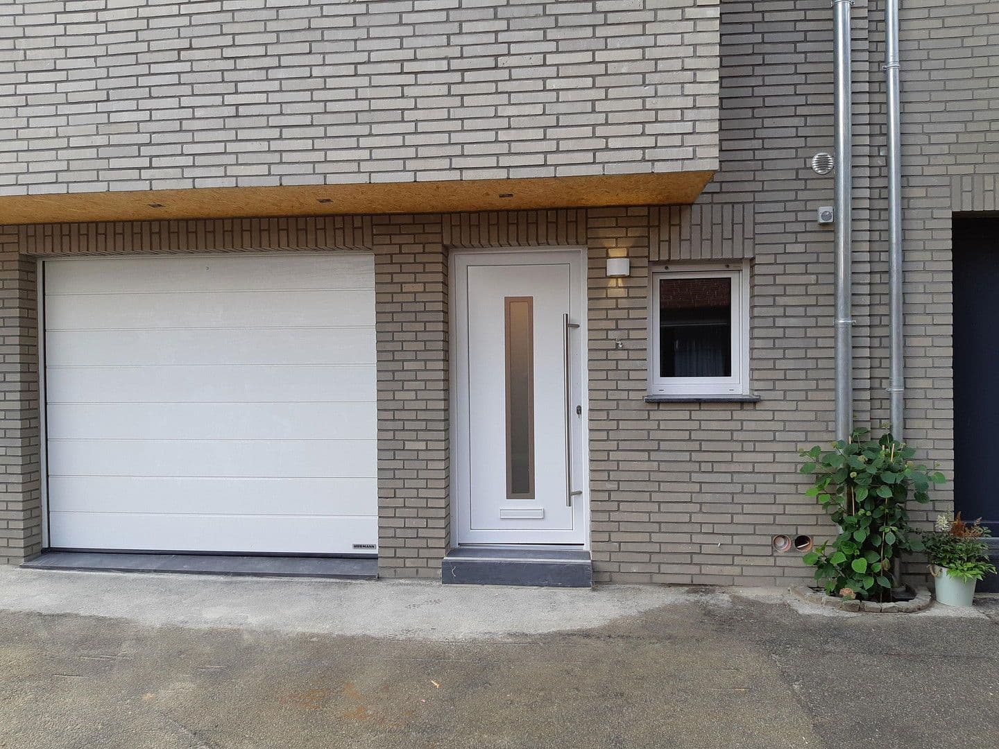 2 bedroom flat to rent, 105 m², Herzogenrath, North Rhine-Westphalia 2 bedroom flat to rent, 105 m², Herzogenrath, North Rhine-Westphalia