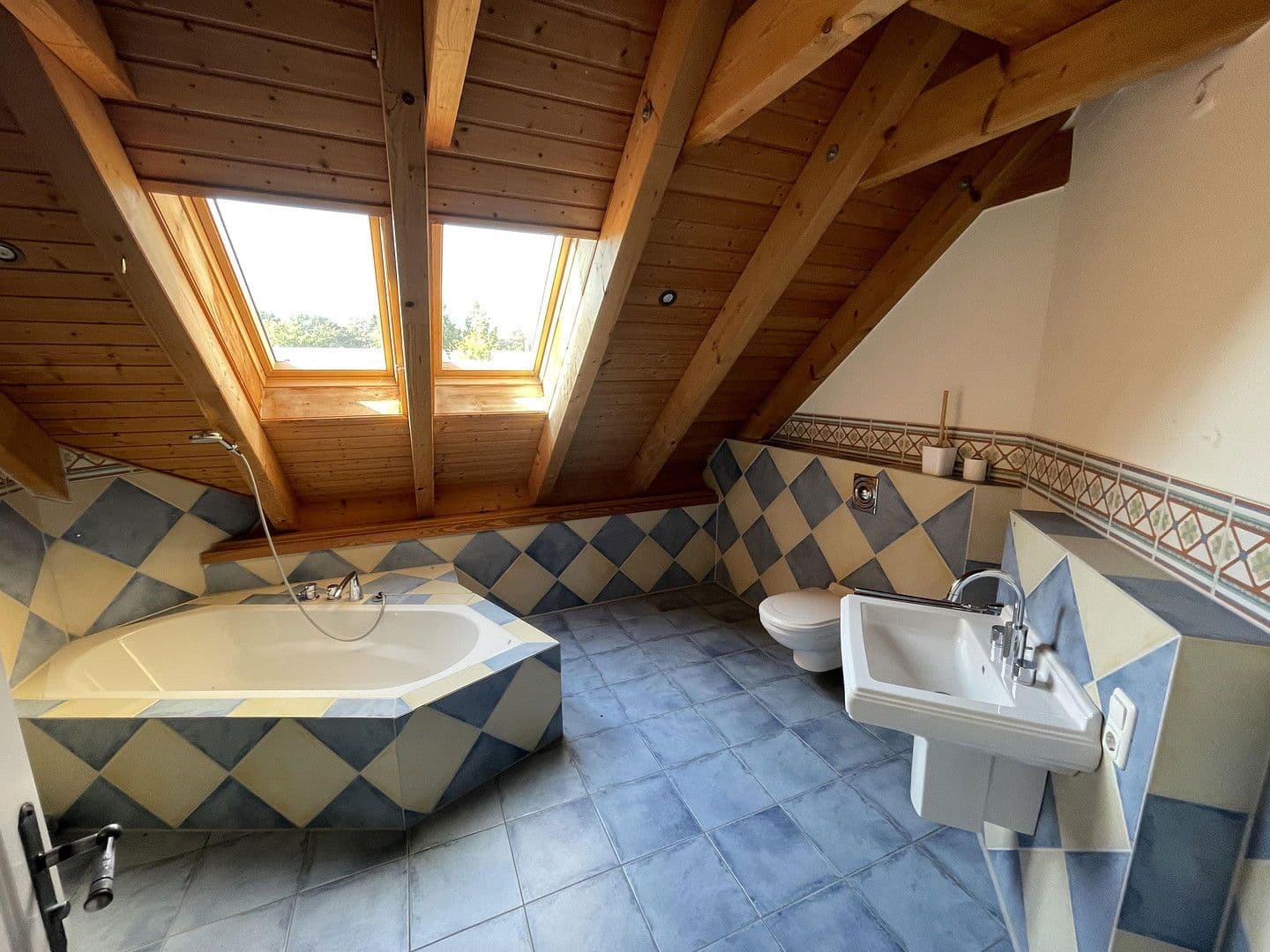 house for sale, 206 m², Huntestrasse 7, Friesoythe, Lower Saxony house for sale, 206 m², Huntestrasse 7, Friesoythe, Lower Saxony