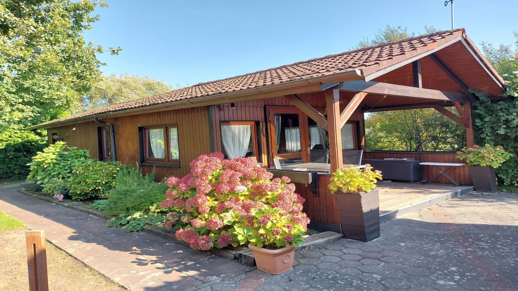 non-residential property for sale, 2,609 m², Deichstrasse 110, Nordenham, Lower Saxony non-residential property for sale, 2,609 m², Deichstrasse 110, Nordenham, Lower Saxony