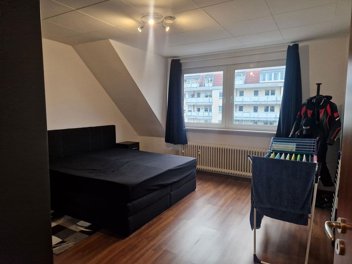 2 bedroom with open-plan kitchen flat to rent, 83 m², Höhenweg 35, Oberhausen, North Rhine-Westphalia 2 bedroom with open-plan kitchen flat to rent, 83 m², Höhenweg 35, Oberhausen, North Rhine-Westphalia