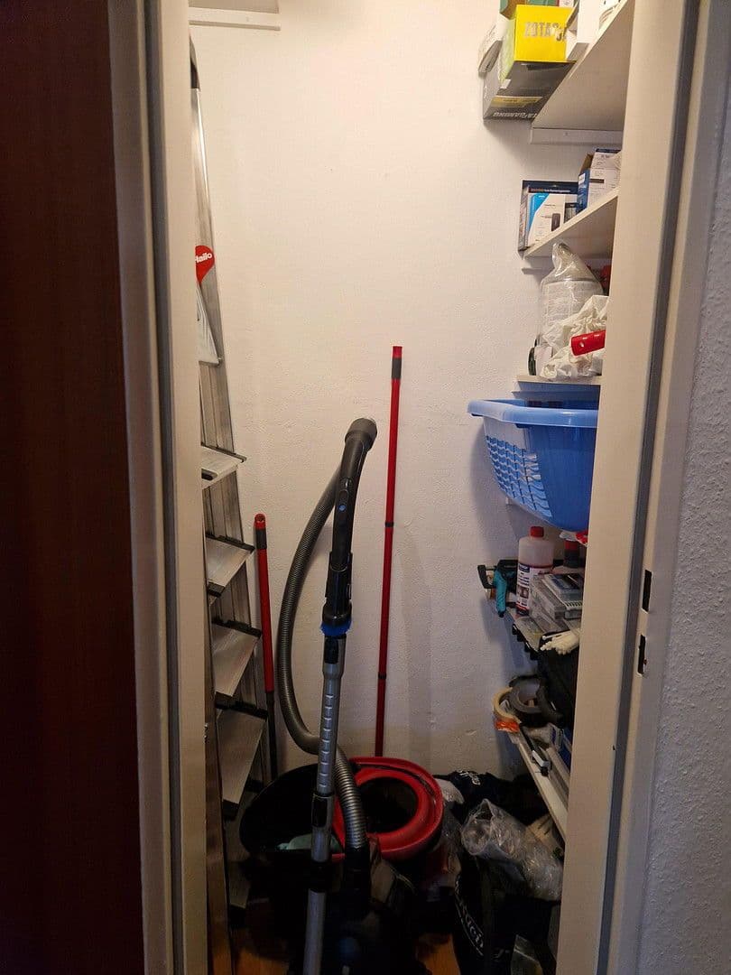 2 bedroom with open-plan kitchen flat to rent, 83 m², Höhenweg 35, Oberhausen, North Rhine-Westphalia 2 bedroom with open-plan kitchen flat to rent, 83 m², Höhenweg 35, Oberhausen, North Rhine-Westphalia