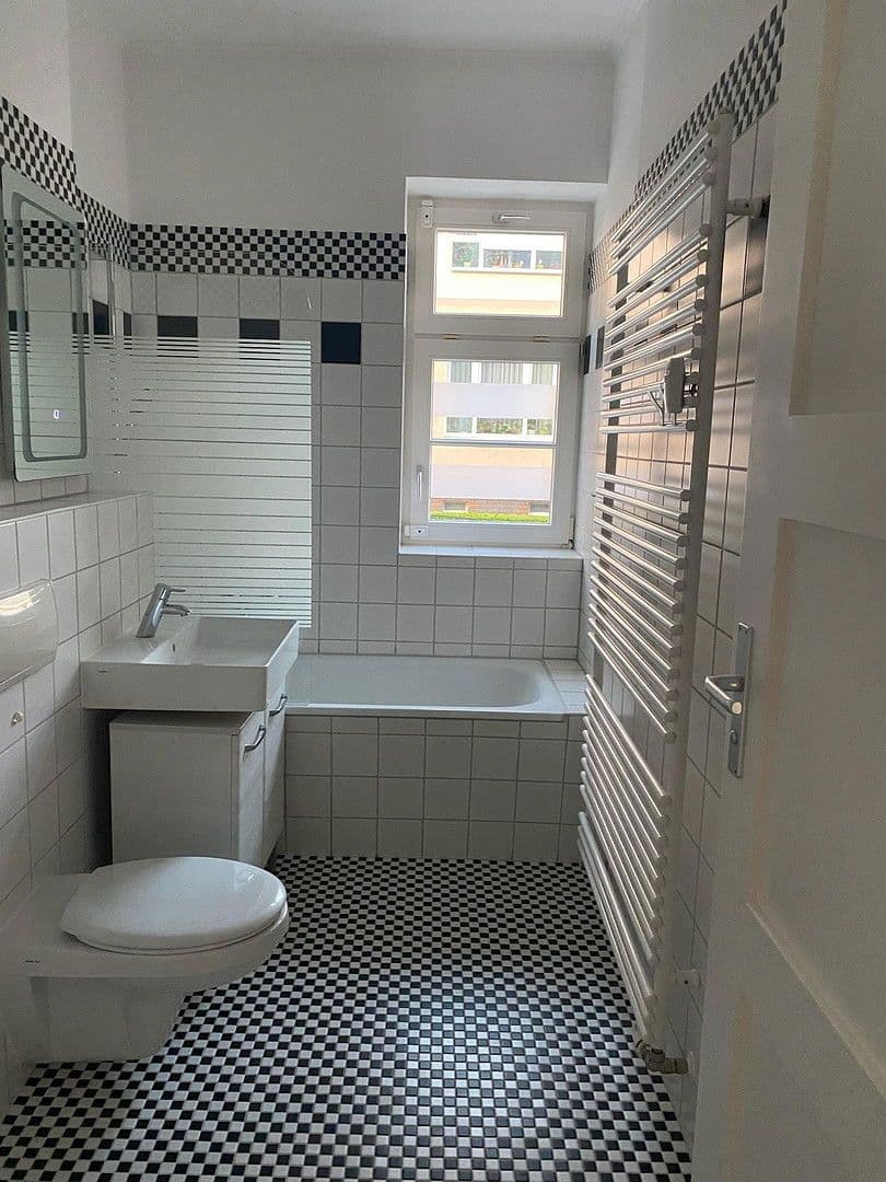 4 bedroom flat for sale, 90 m², Adolph-Menzel-Strasse 11, Leipzig, Saxony 4 bedroom flat for sale, 90 m², Adolph-Menzel-Strasse 11, Leipzig, Saxony