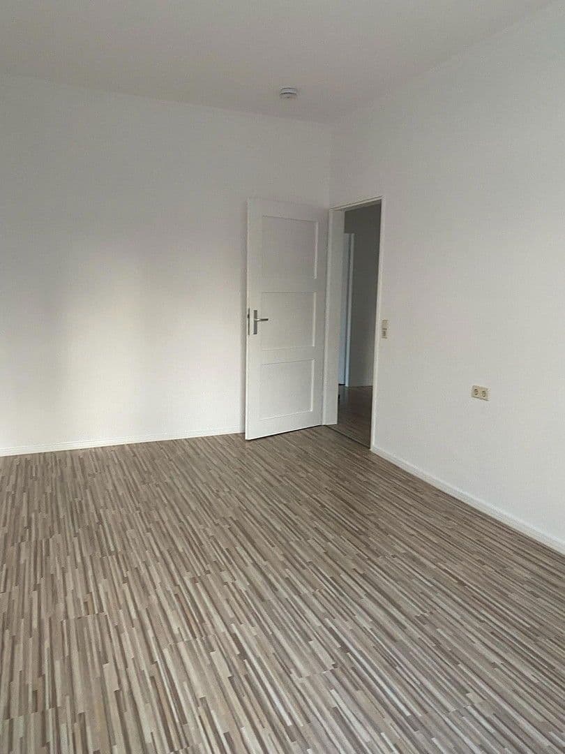 4 bedroom flat for sale, 90 m², Adolph-Menzel-Strasse 11, Leipzig, Saxony 4 bedroom flat for sale, 90 m², Adolph-Menzel-Strasse 11, Leipzig, Saxony