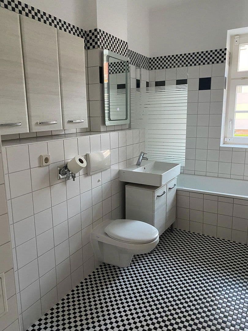 4 bedroom flat for sale, 90 m², Adolph-Menzel-Strasse 11, Leipzig, Saxony 4 bedroom flat for sale, 90 m², Adolph-Menzel-Strasse 11, Leipzig, Saxony